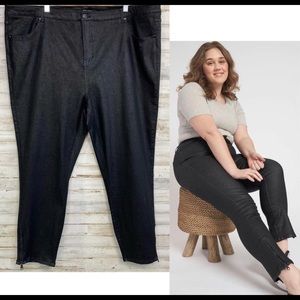 Universal Standard Meuse Resin jeans